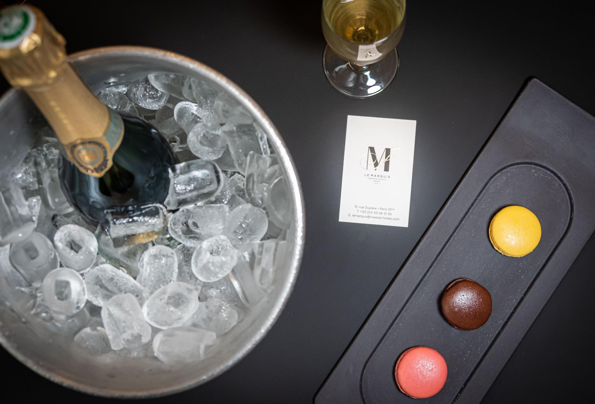 Hotel Le Marquis By Inwood Hotels Paris Bagian luar foto