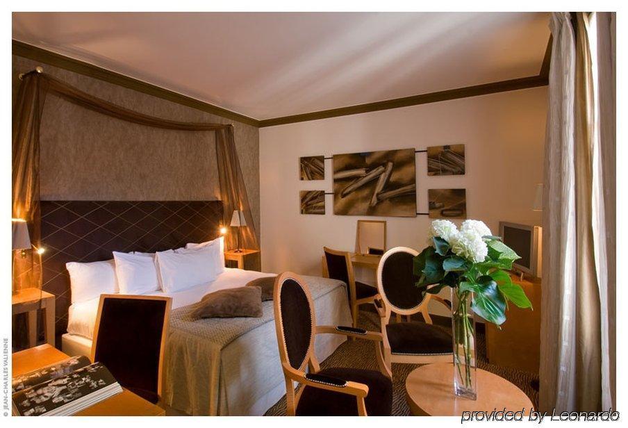 Hotel Le Marquis By Inwood Hotels Paris Bagian luar foto