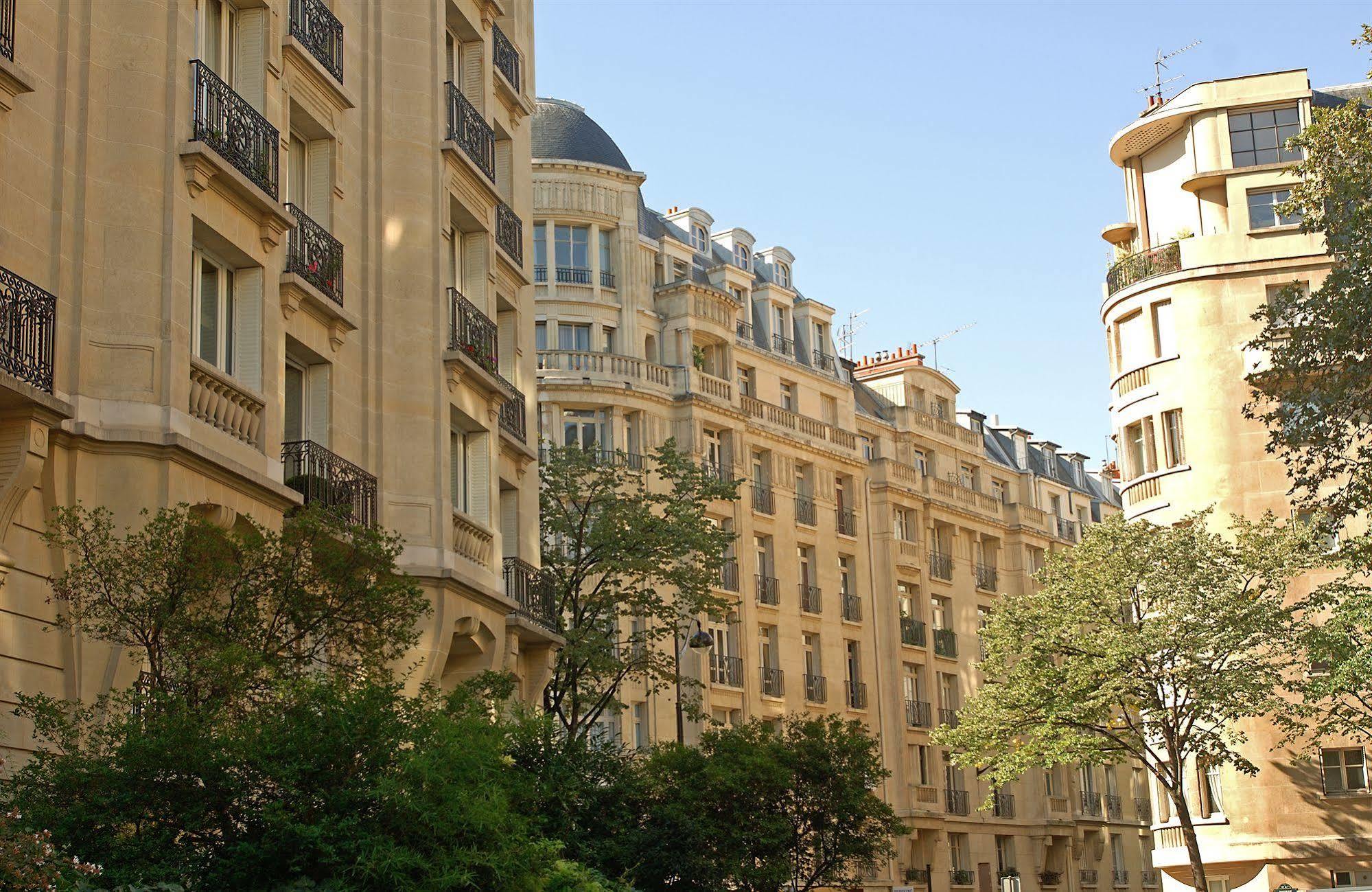 Hotel Le Marquis By Inwood Hotels Paris Bagian luar foto